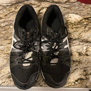 ASICS Gel Upcourt Women’s Volleyball Shoes size 7